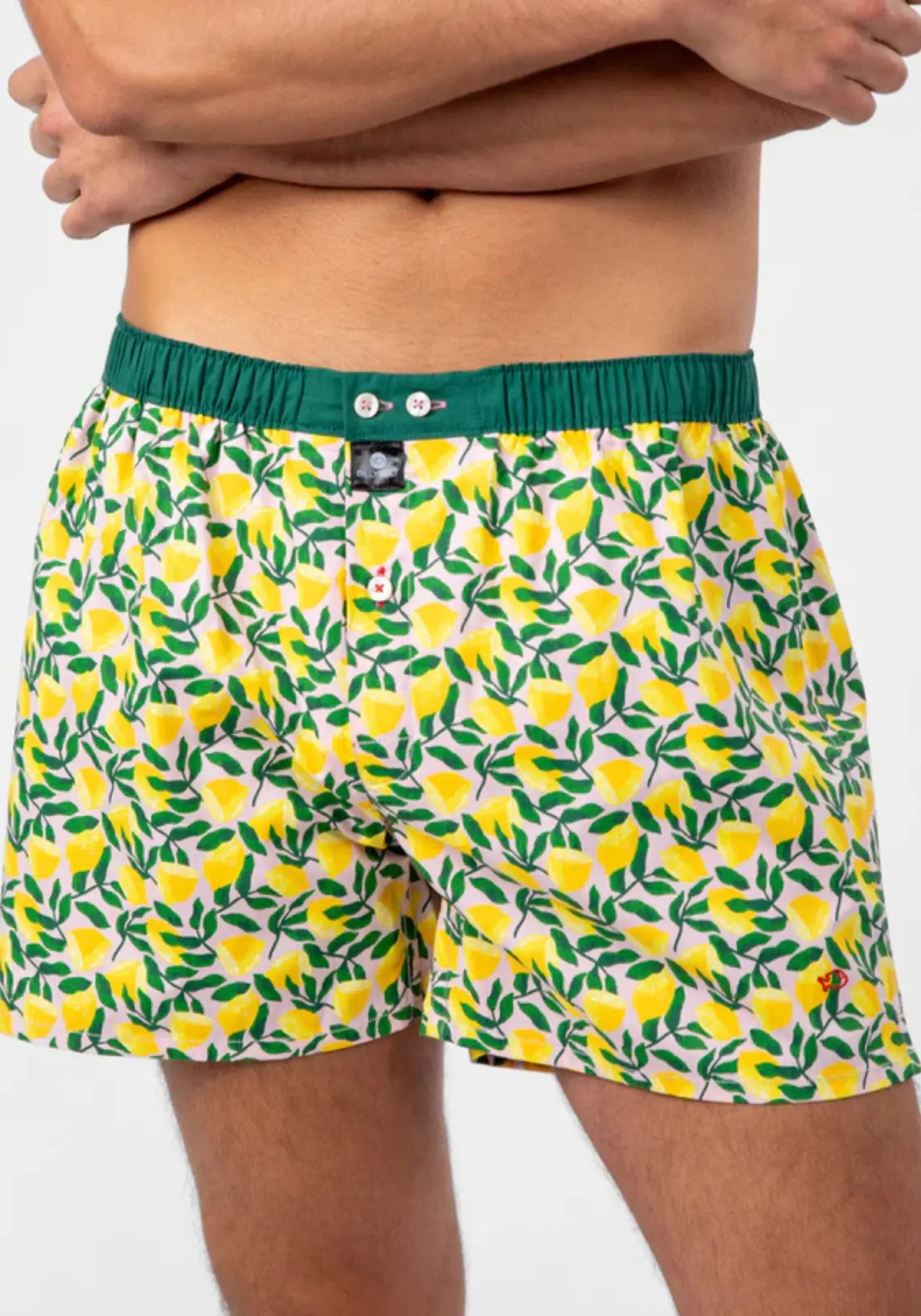 L'homme porte le caleçon citrus chez Billybelt