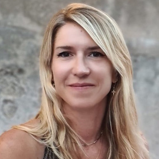 Portrait de la créatrice Angélique Brousse de la marque Angèle Brousse