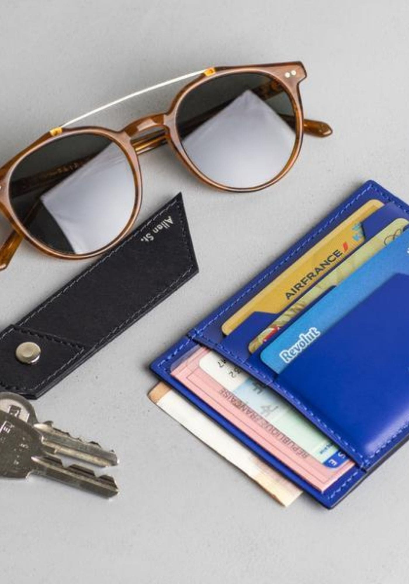 allen-st-porte-cartes-greenwich-cuir-3-compartiments