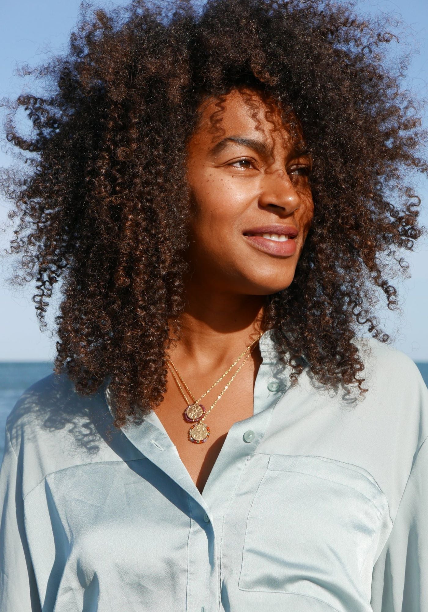 colliers-belamar-portes-femme-1-fancy-palas