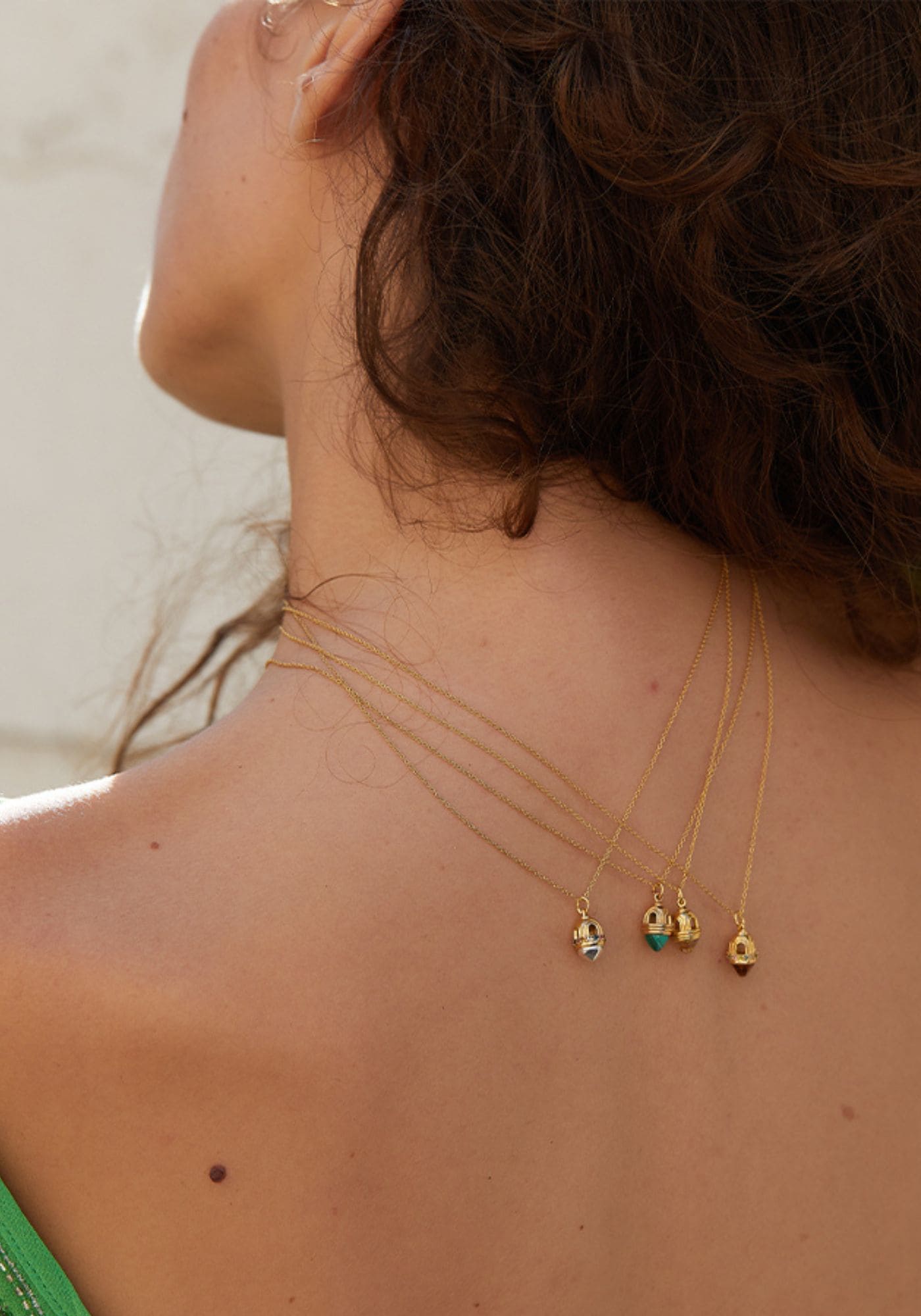 dorothee-sausset-collier-temple-cigoire
