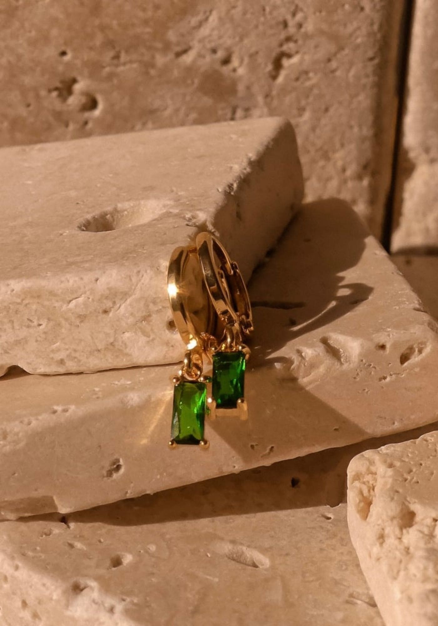 maison-soleil-boucles-d-oreilles-gigi-vert-or