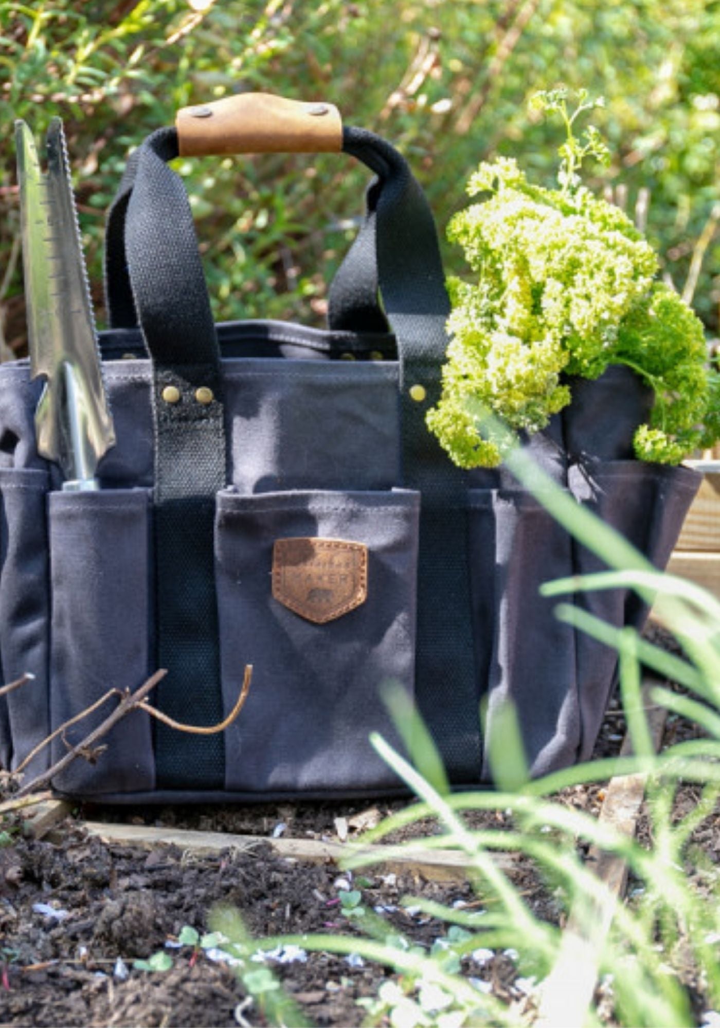 sac-jardinage-dehors-bleu-marine