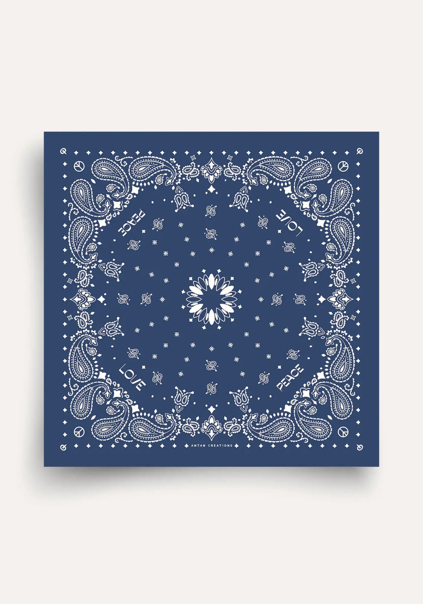 Le bandana laine 100 navy white de chez Antan Créations 