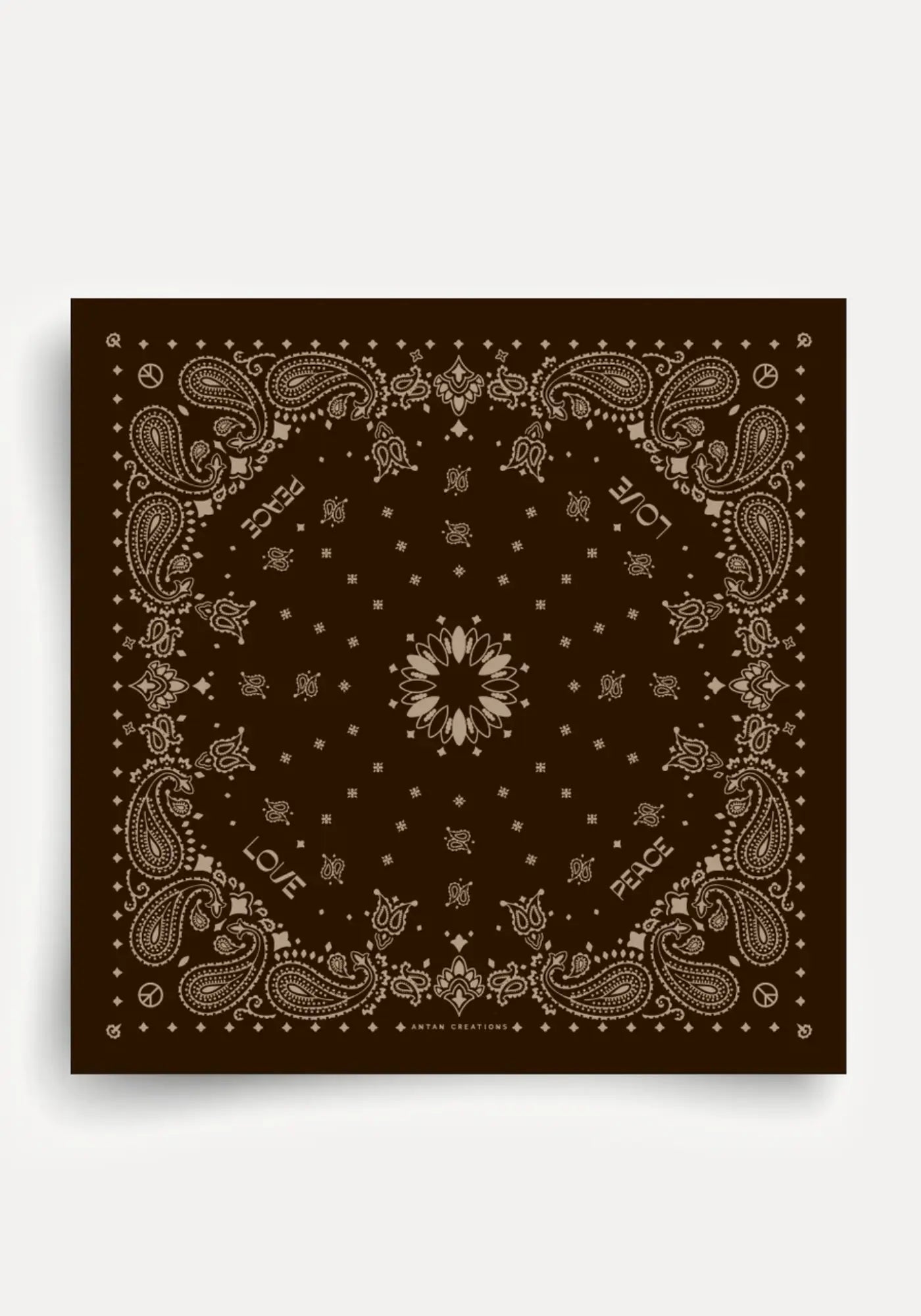 Le bandana silk 70 ganache nomad de chez Antan Créations