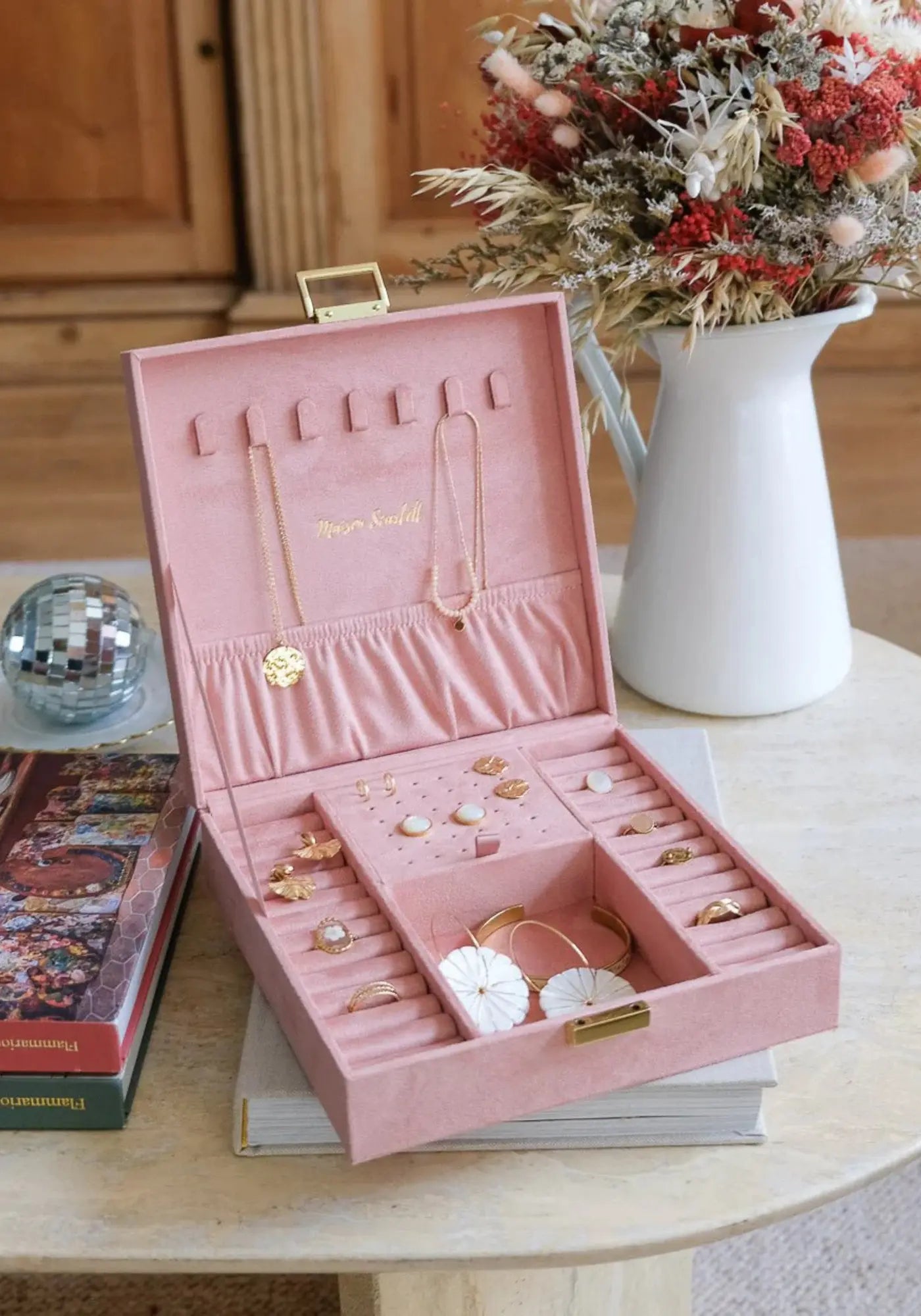 La boite à bijoux Anne velours rose de chez Maison Scarlett