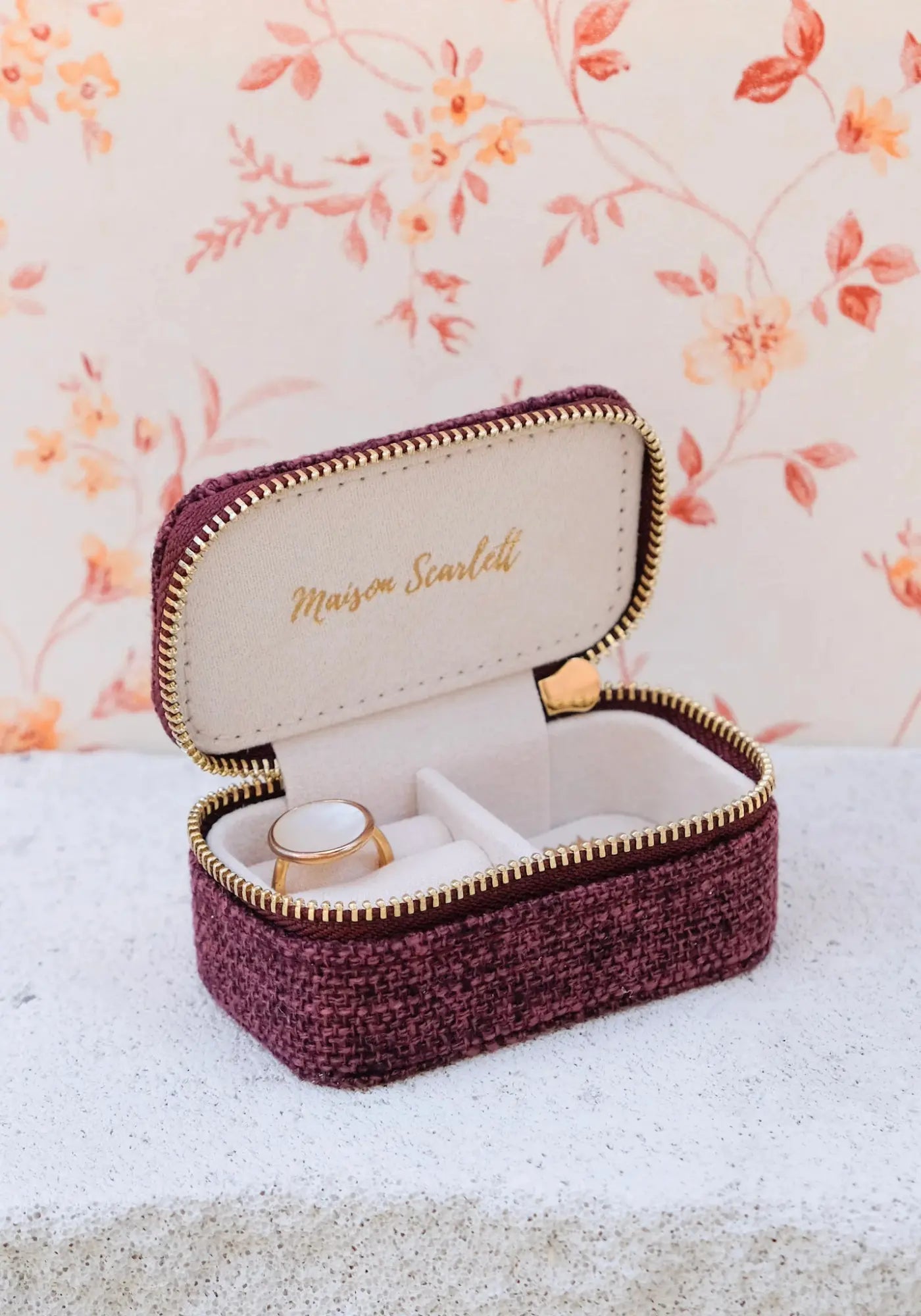 la boite à bijoux Marie lin bordeaux de chez Maison Scarlett