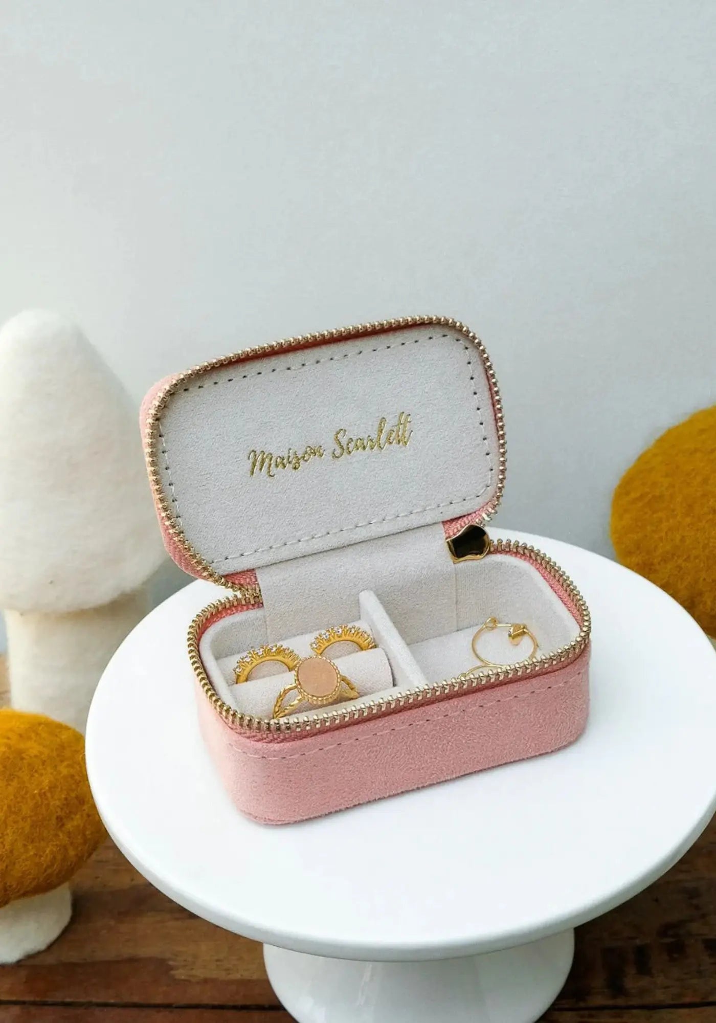 La boite à bijoux Marie velours rose de chez Maison Scarlett
