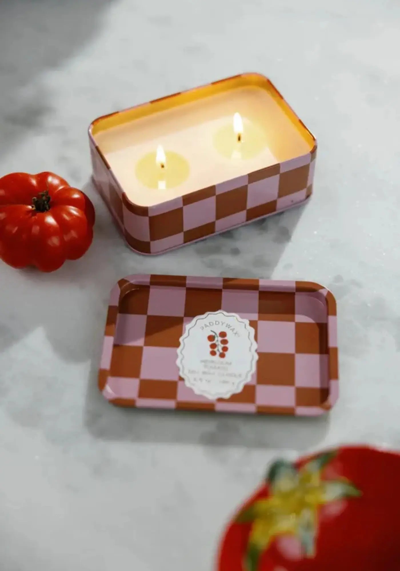 La bougie 184g tomato wine de chez Paddywax