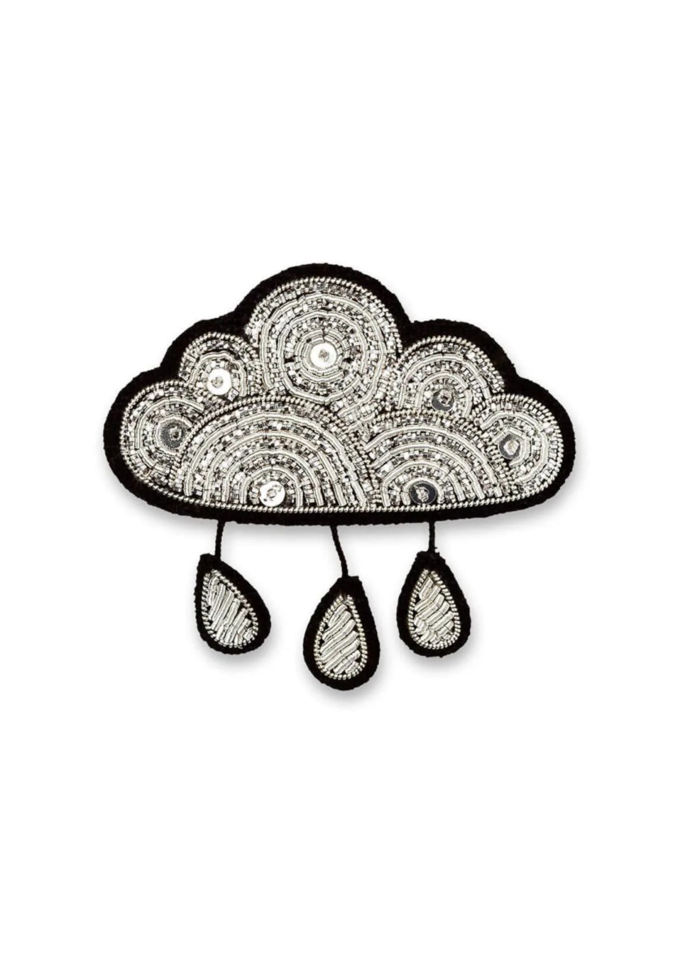 La broche brodée à la main Nuage et pluie de chez Macon & Lesquoy