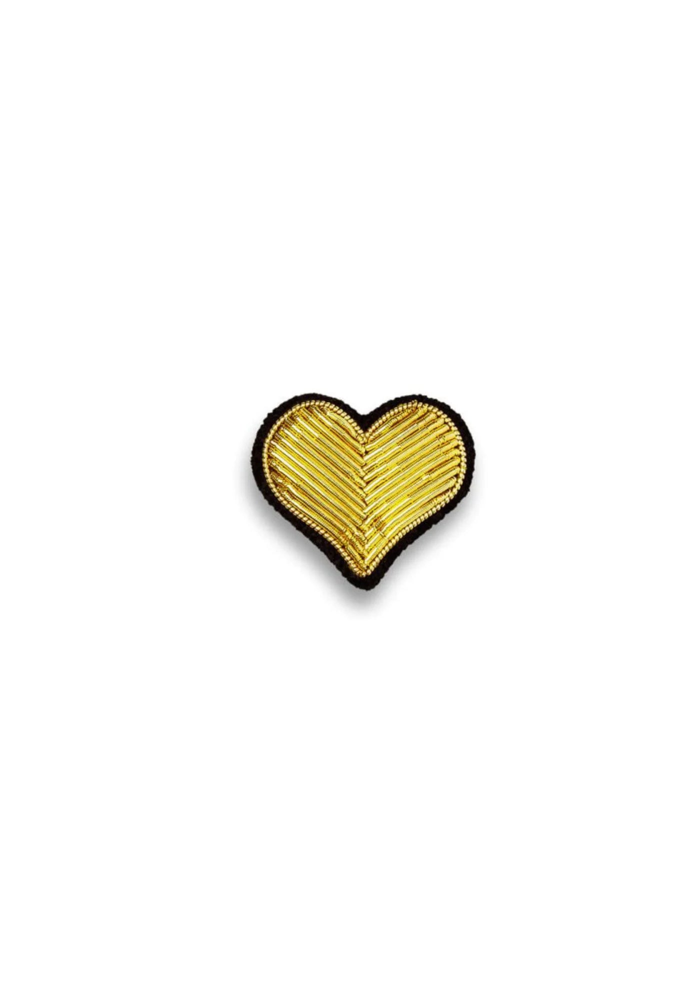 La broche brodée à la main en taille S coeur doré de chez Macon & Lesquoy