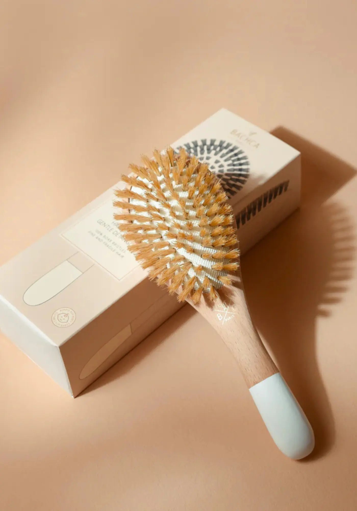 La brosse démelage douceur 100% sanglier de chez Bachca