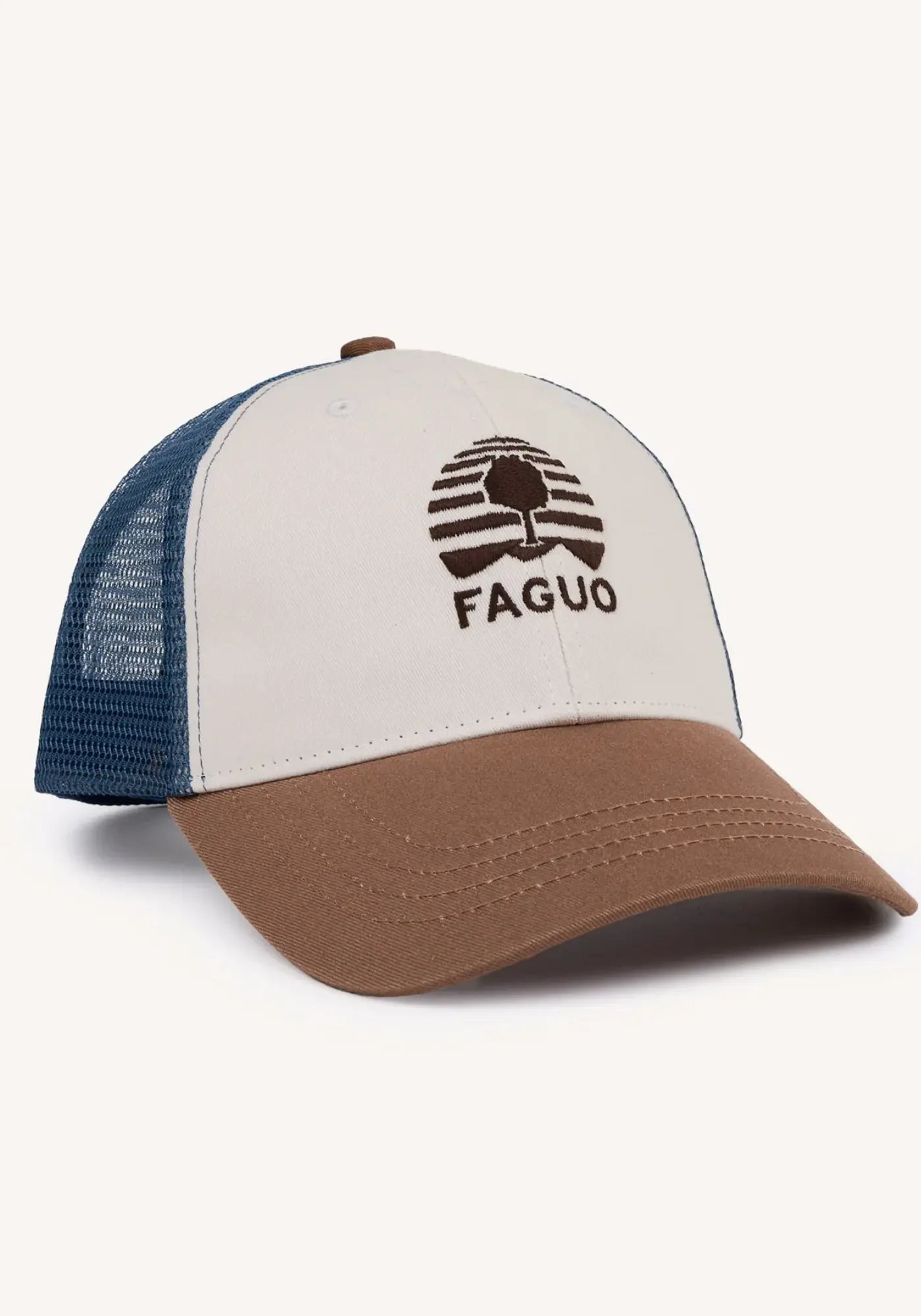 La casquette trucker beige et camel de chez Faguo