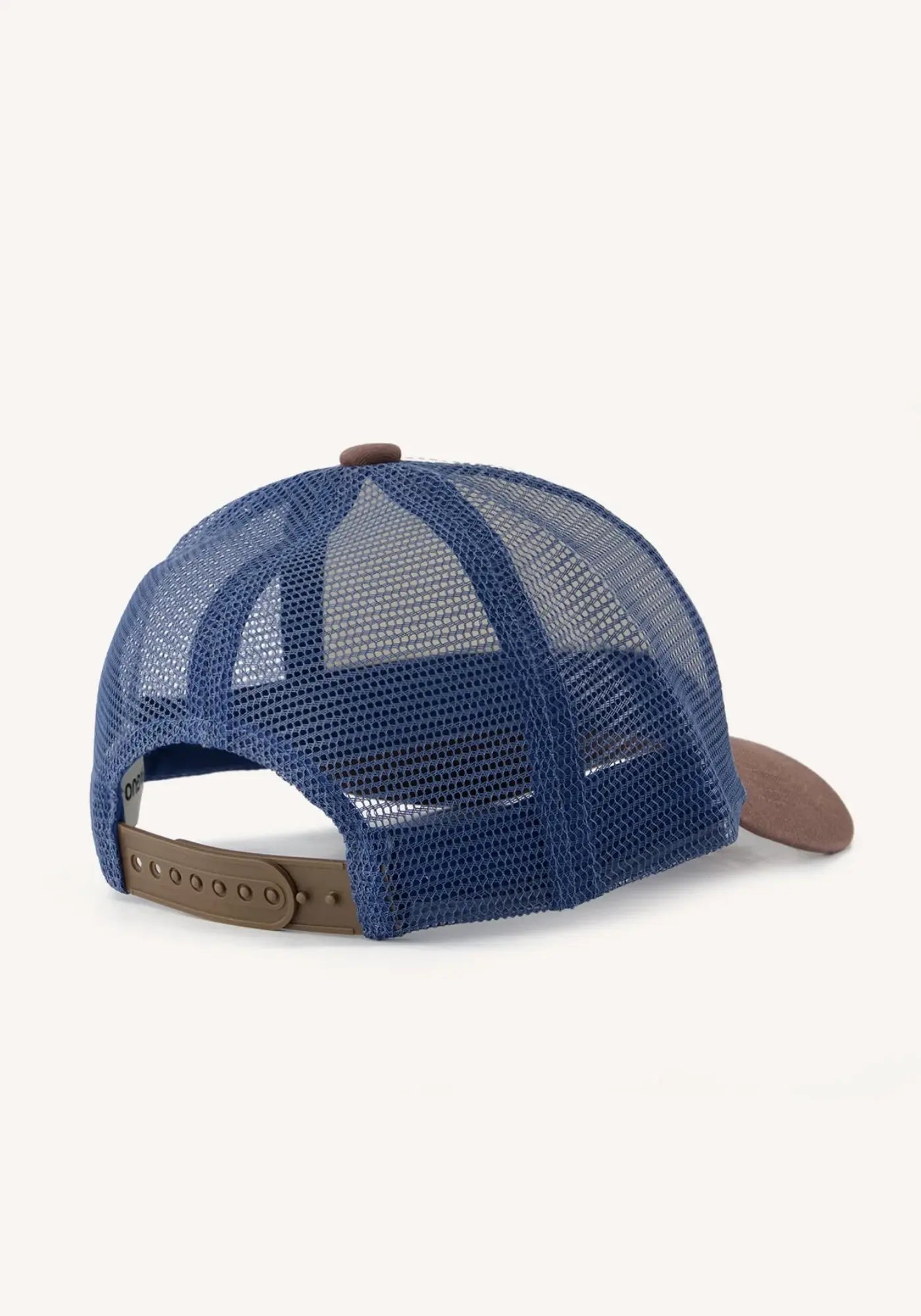 La casquette trucker beige et camel de chez Faguo