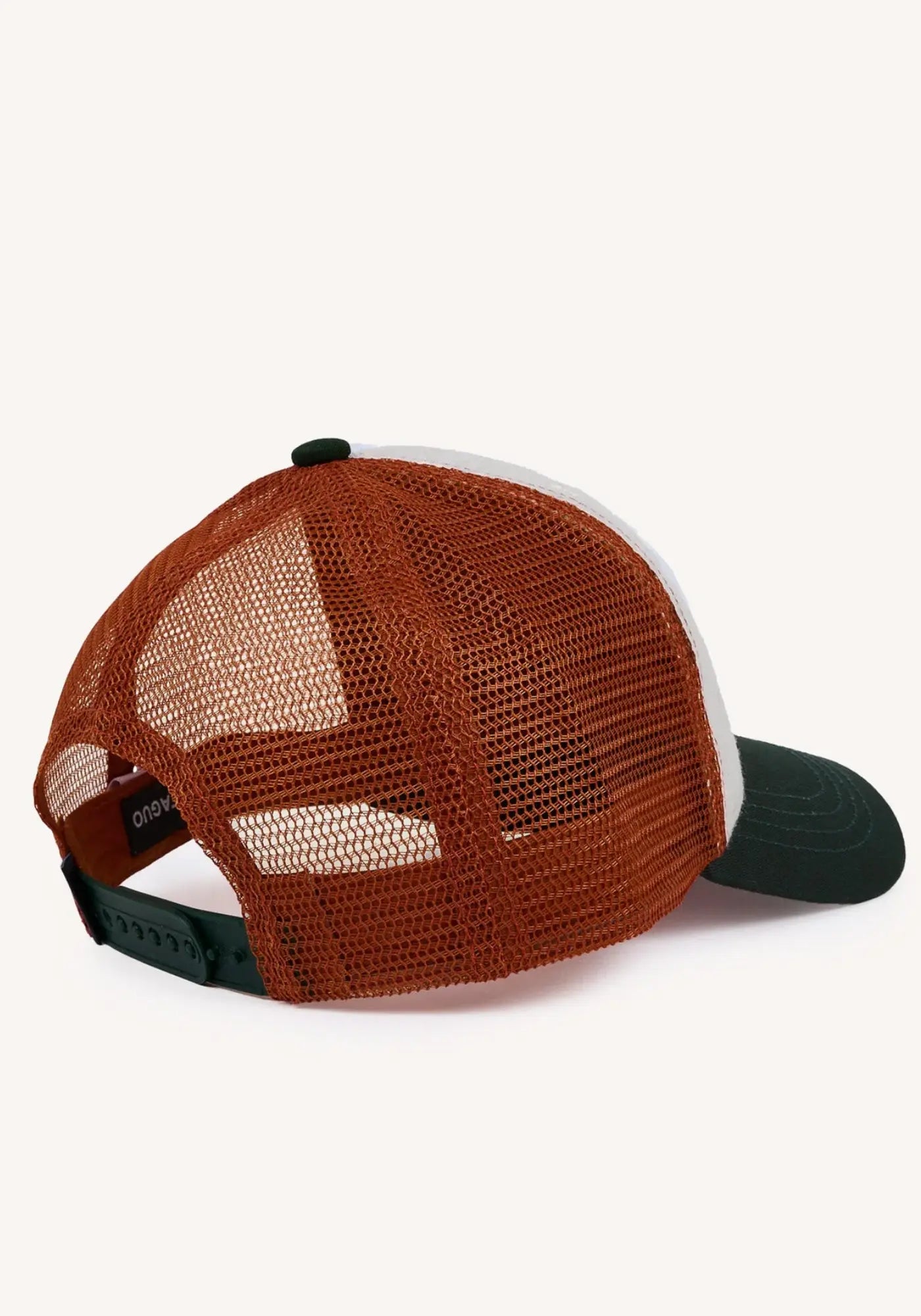 La casquette trucker vert et orange de chez Faguo