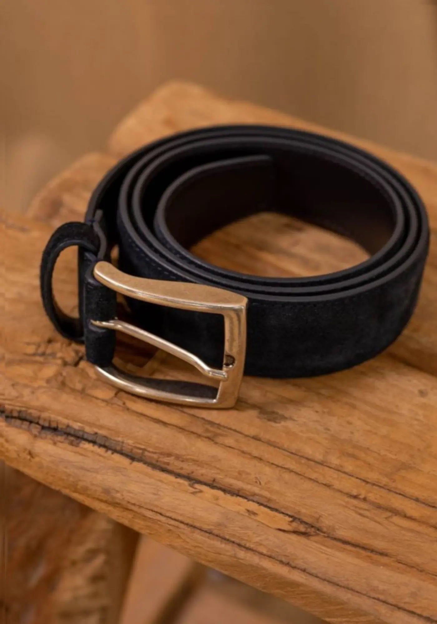 Zoom sur la ceinture kimi marine de chez Jaqk 