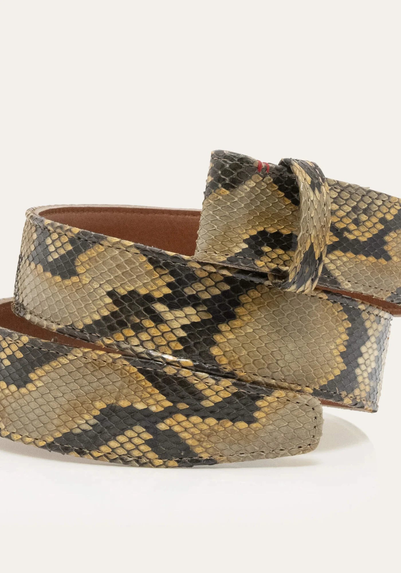 La ceinture python désert de chez Claris Virot