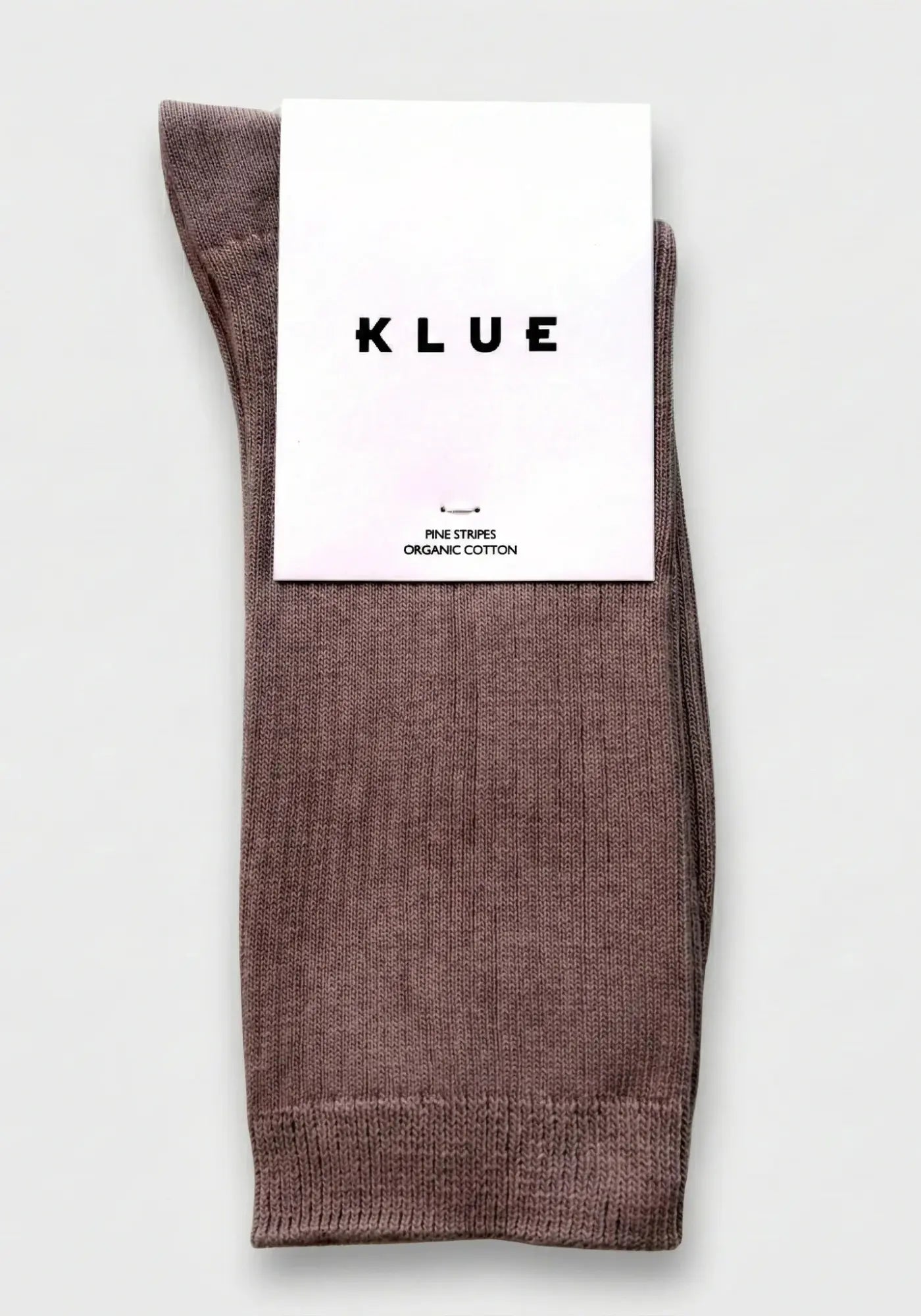 Les chaussettes en coton biologique moka de chez Klue 