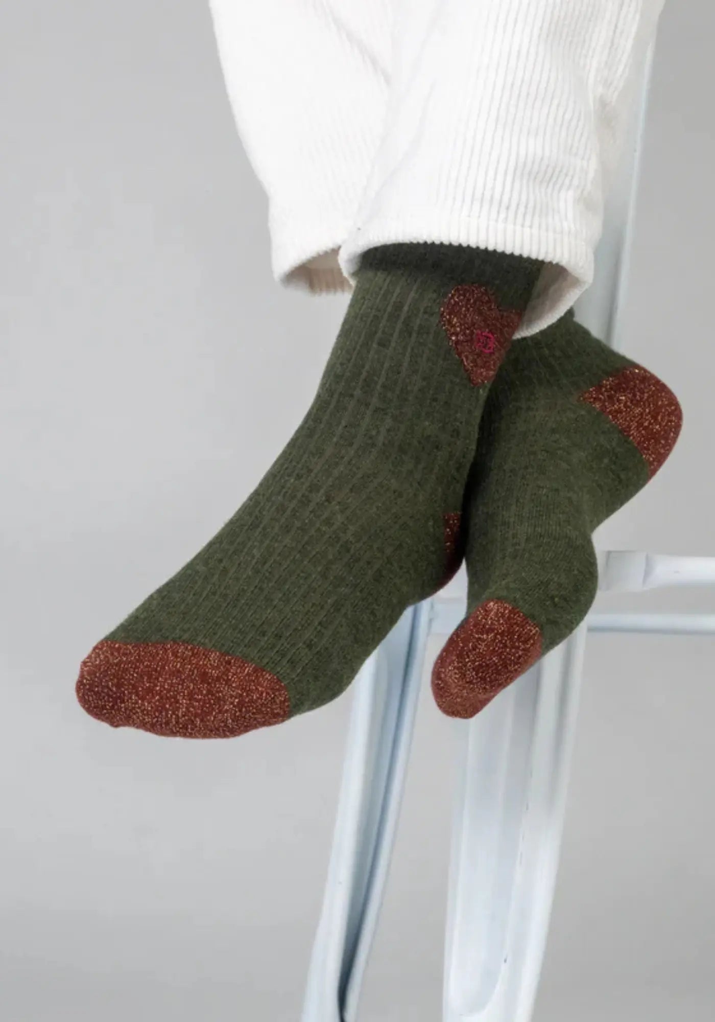 Les chaussettes en coton peigné coeur  vert foncé de chez BillyBelt 