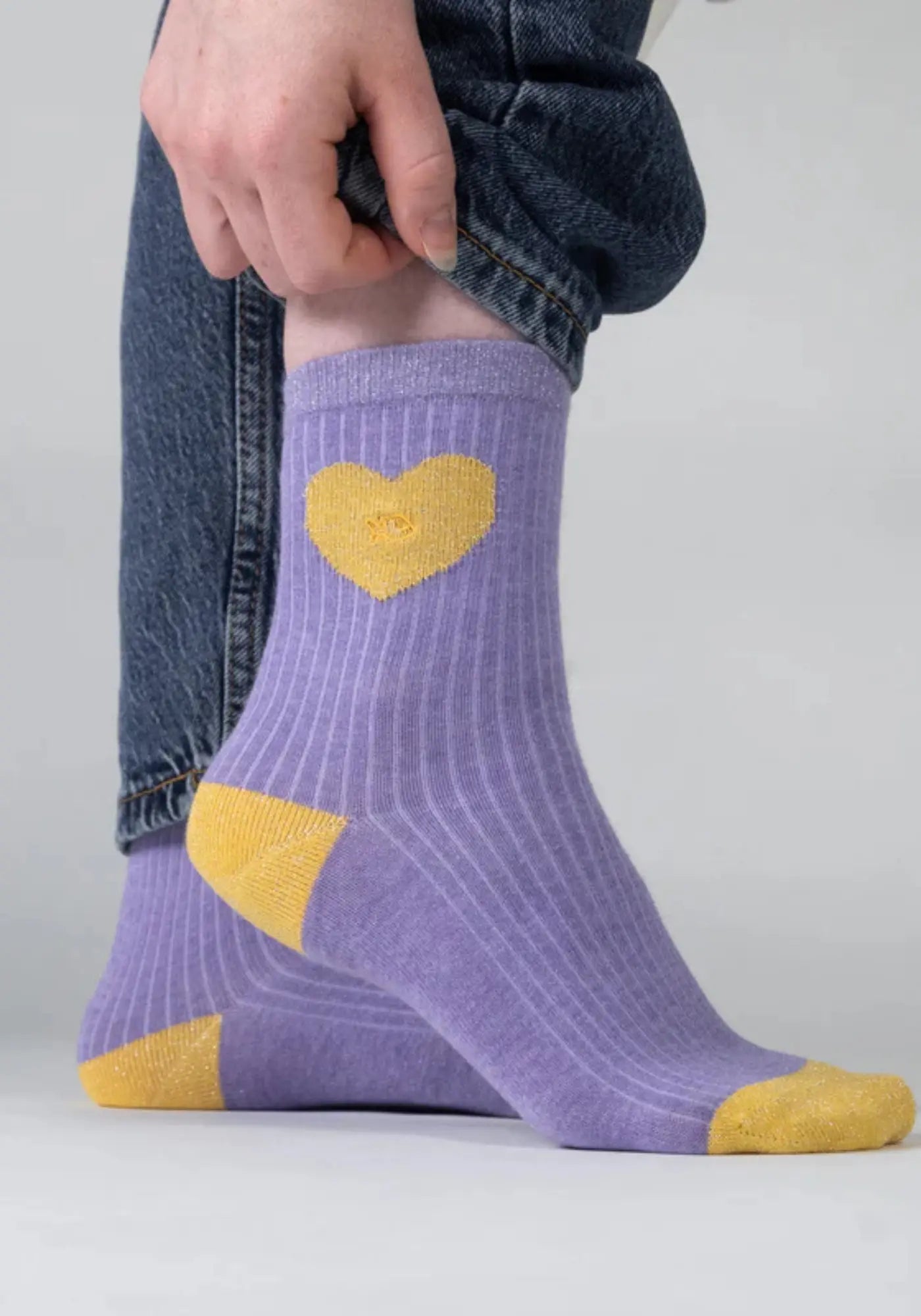 Les chaussettes en coton peigné coeur violet de chez BillyBelt 