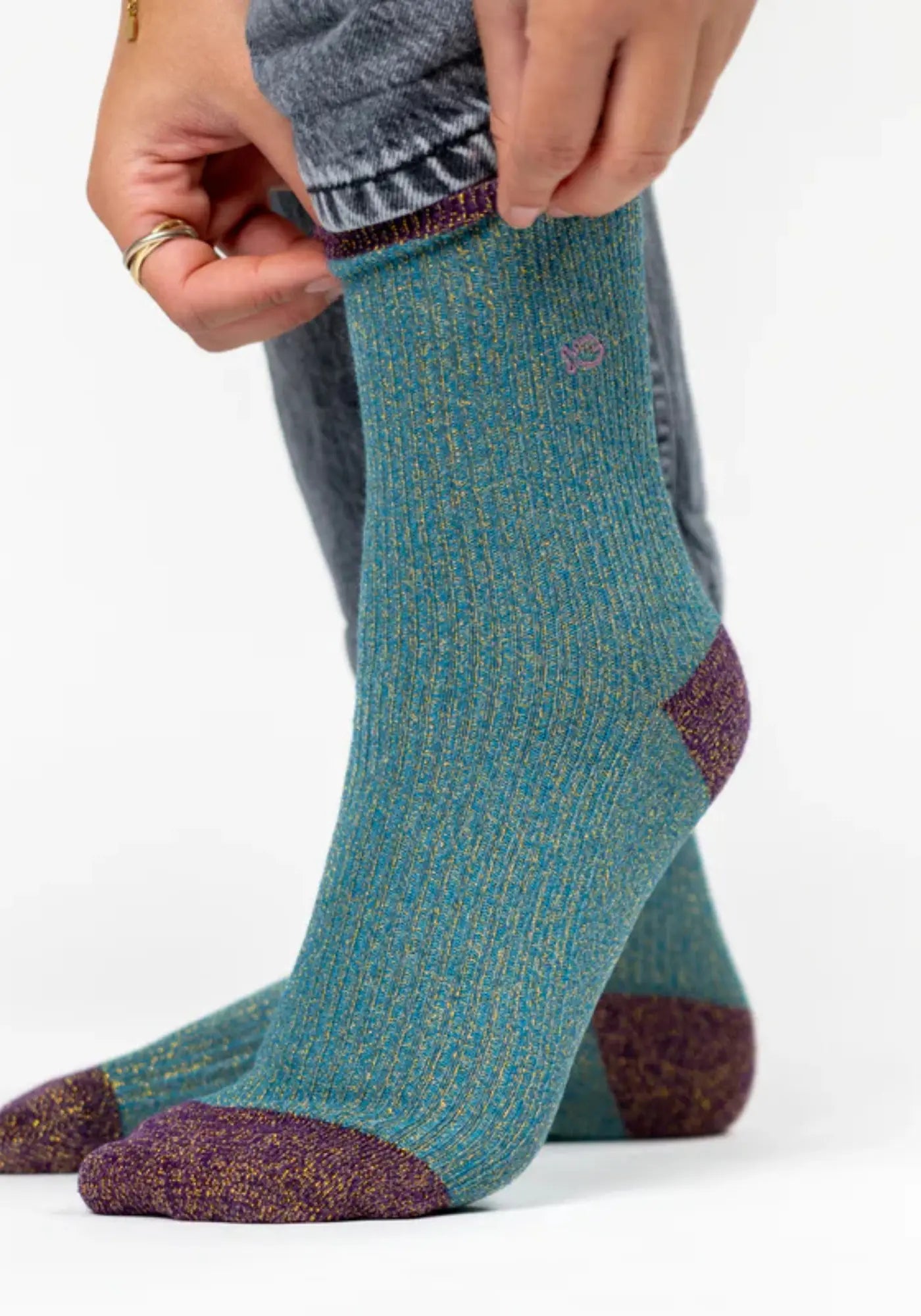 Les chaussettes vintage pailletées bleu canard de chez Billybelt