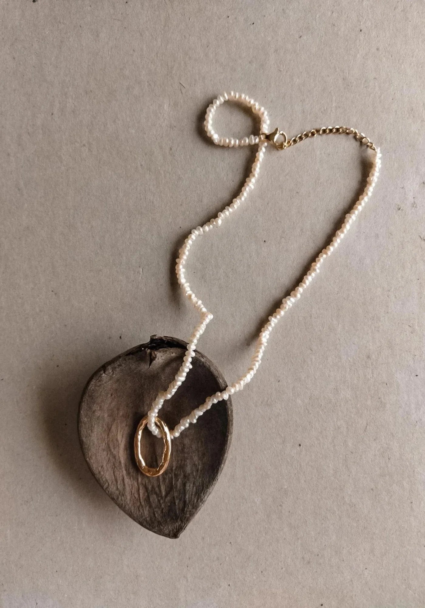 Le collier Figari pour femme de chez Maison Soleil