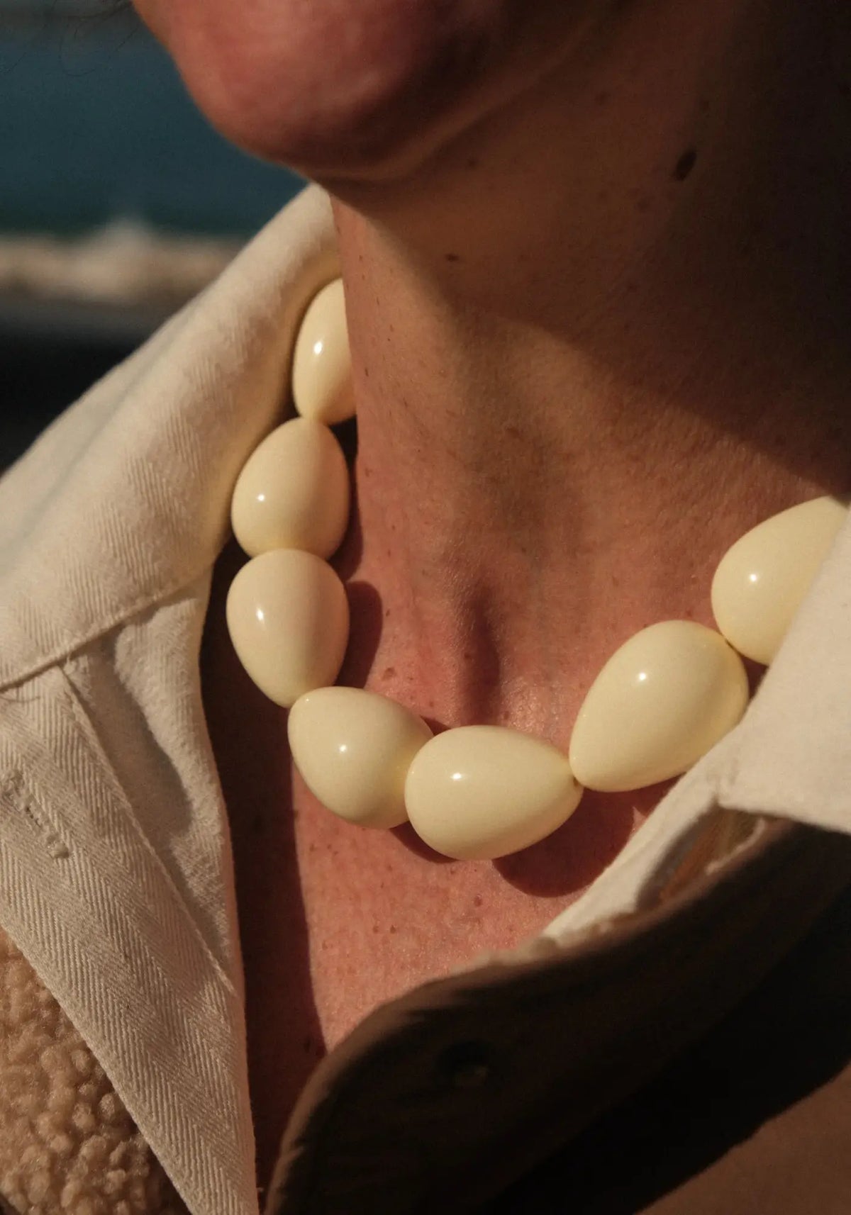 Le collier Muriel ivoire de chez Maison Ressac 