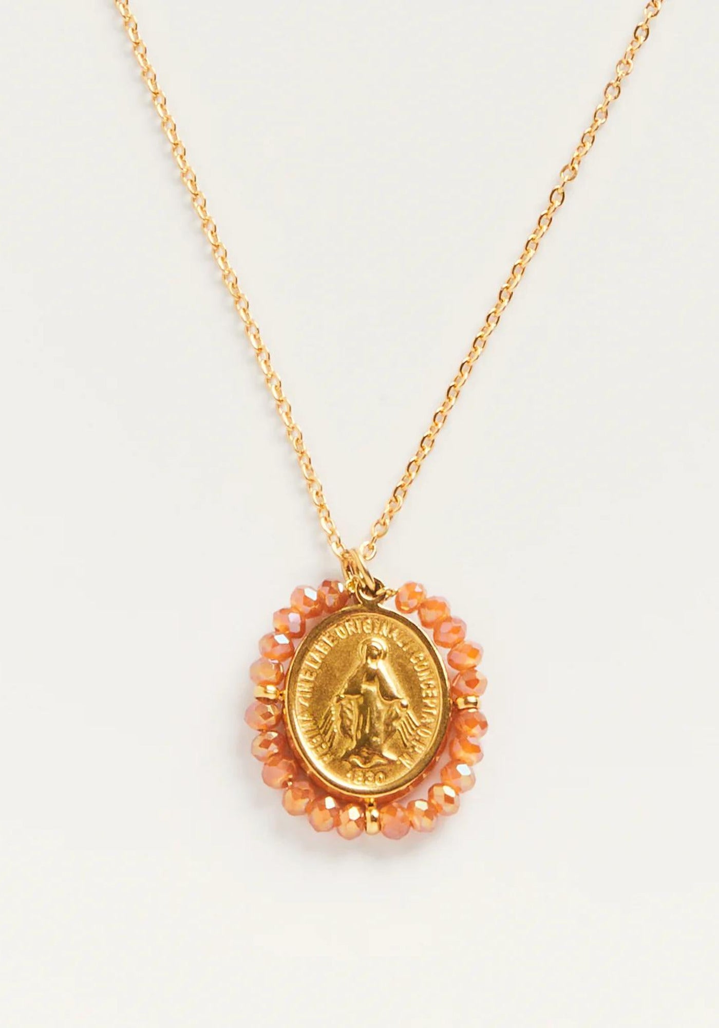 Le collier Santa Maria Shiny Peach de chez Fancy Palas