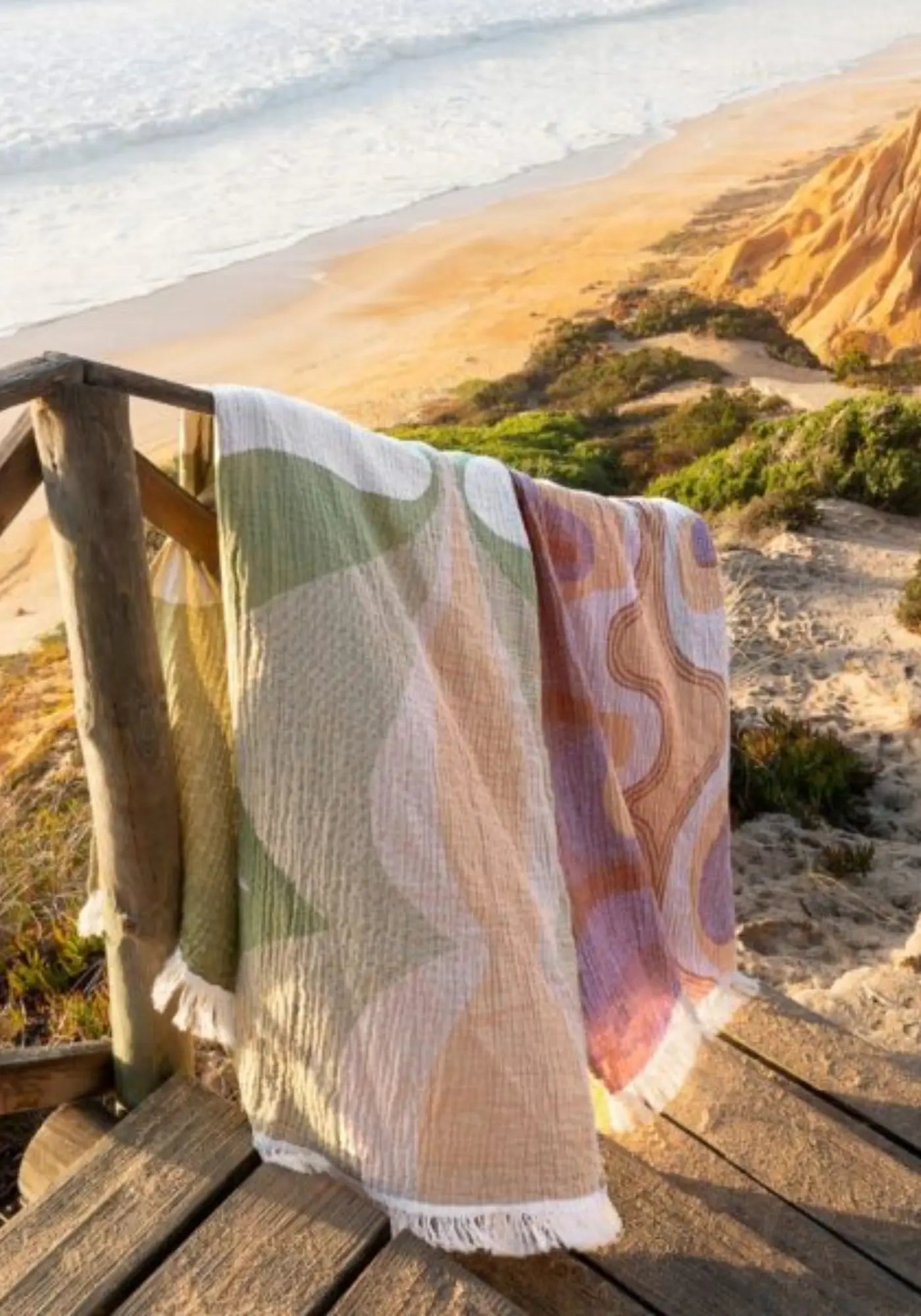 La fouta frangée en coton reccyclée texas curcuma de chez Bed and Philosophy 