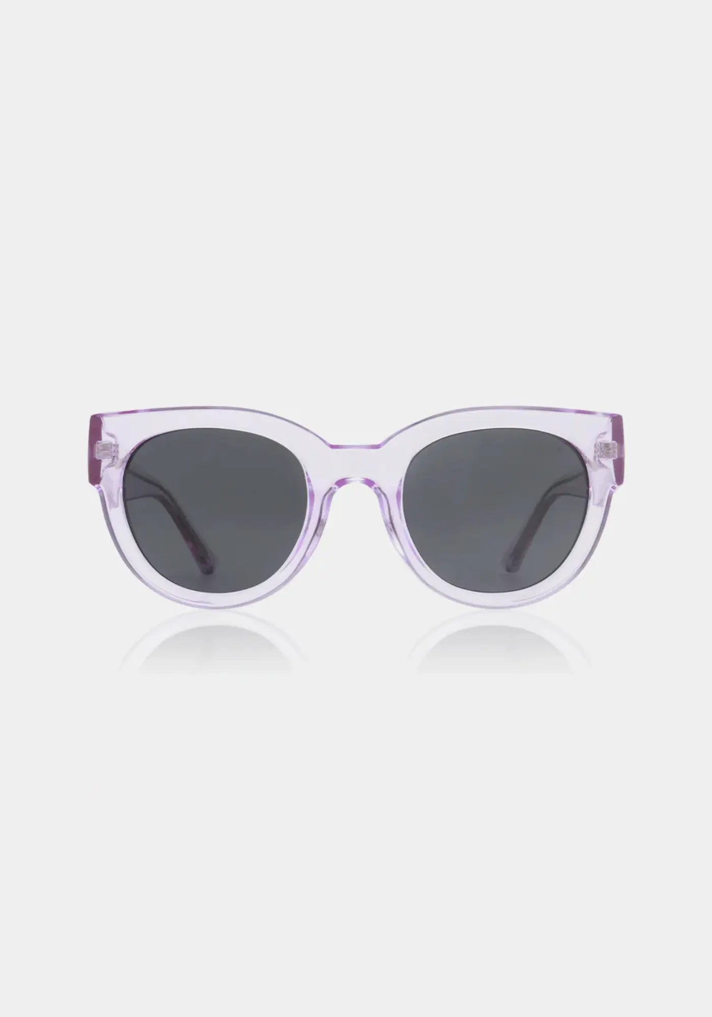 Les lunettes de soleil Lilly lavender transparent de chez A.kjaerbede