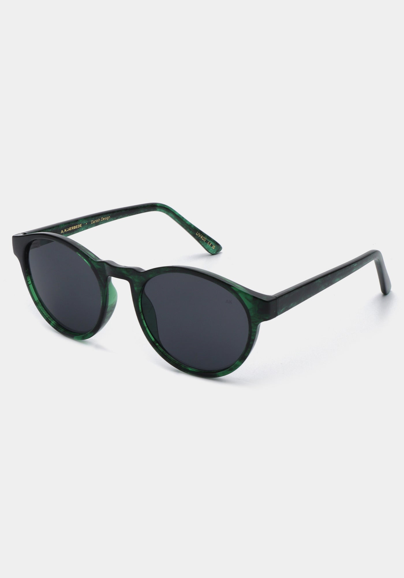 Les lunettes de soleil Marvin green marbre transparent de chez A.Kjaerbede