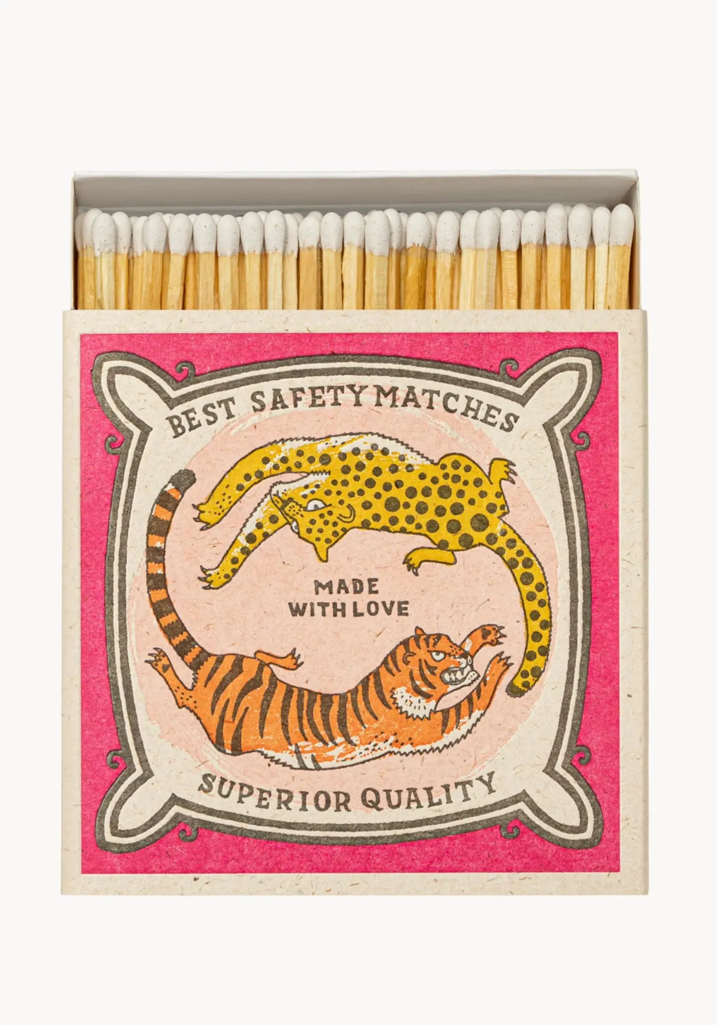 La petite boite d'allumettes chasing big cats de chez The archivist