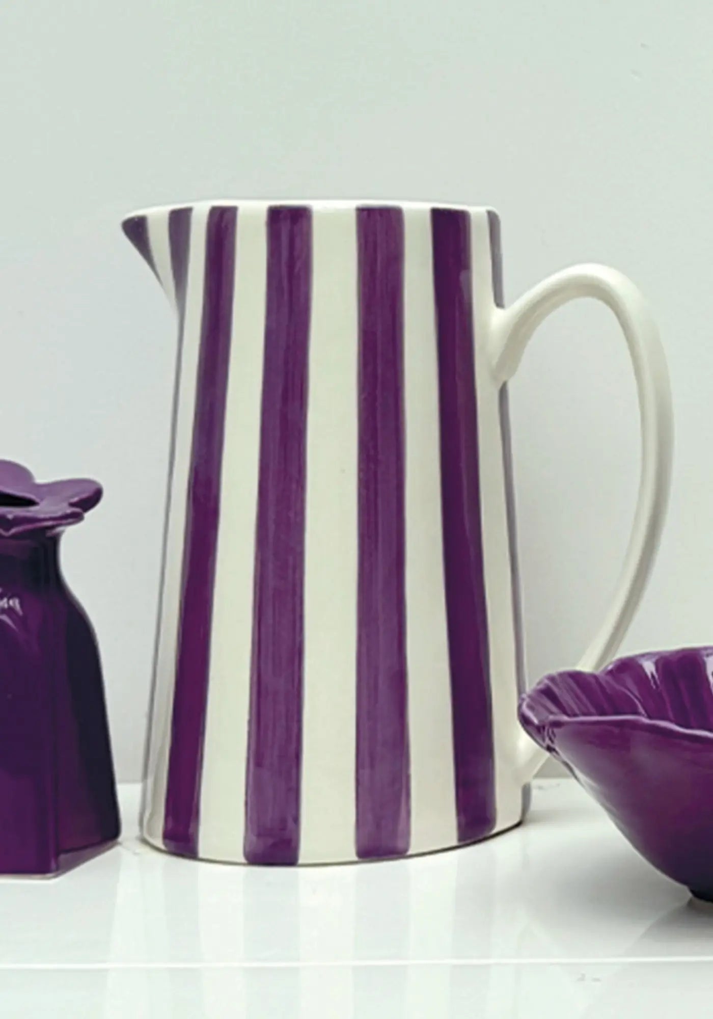 Le pichet rayure violet de chez Opjet
