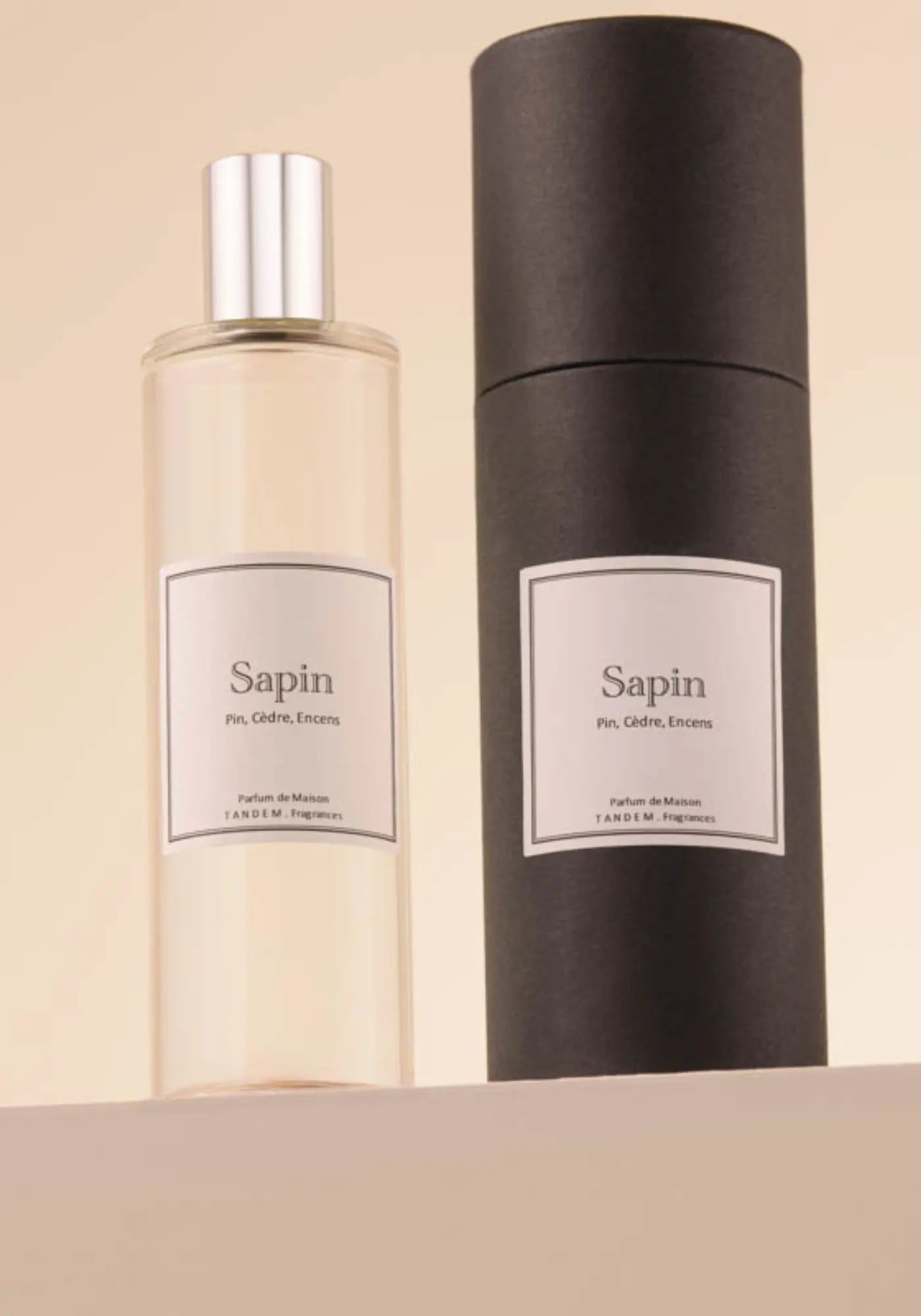 Le room spray 100ml cèdre de chez Tandem Fragrances