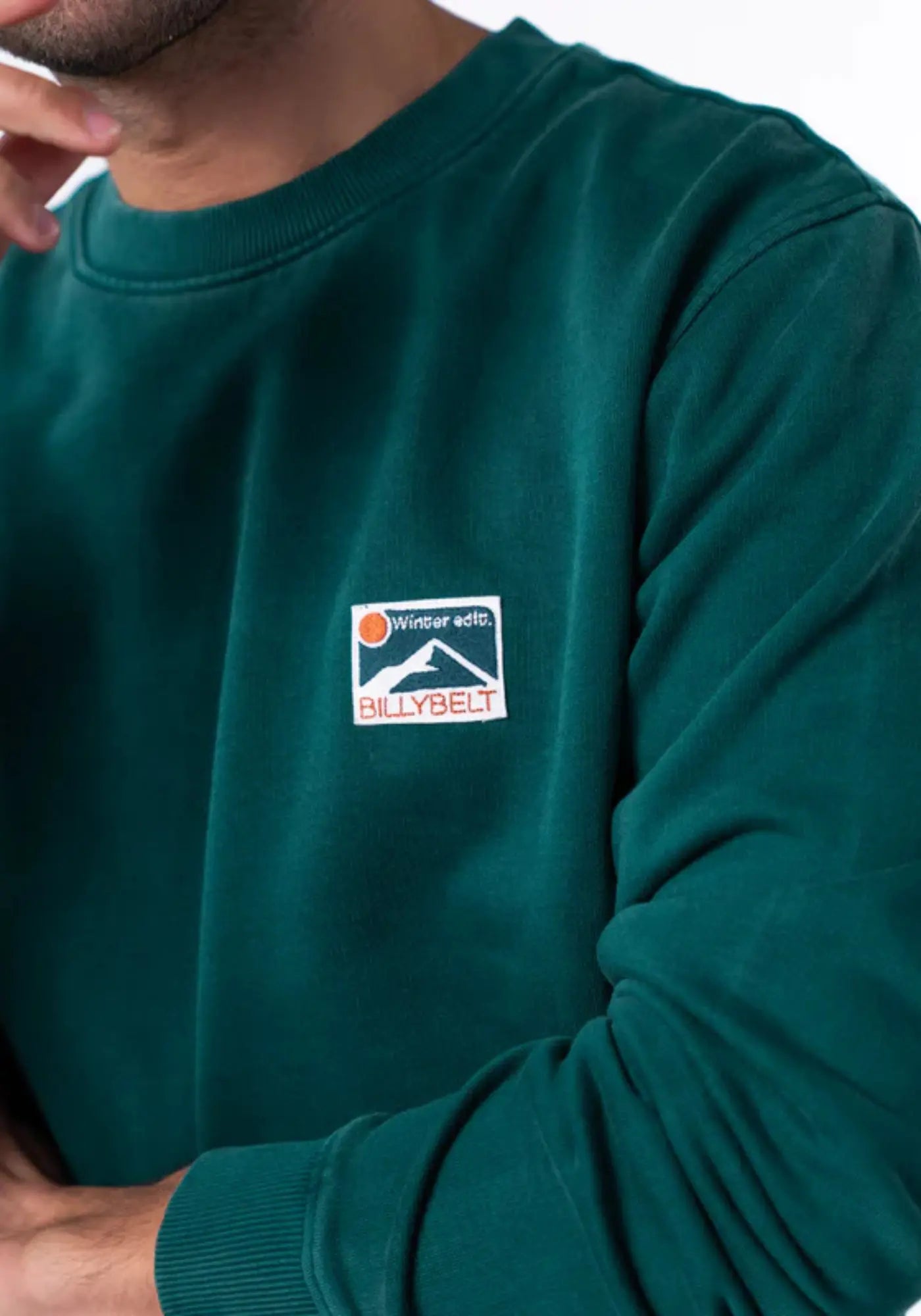 Zoom sur le sweat en coton bio hiver vert de chez Billybelt
