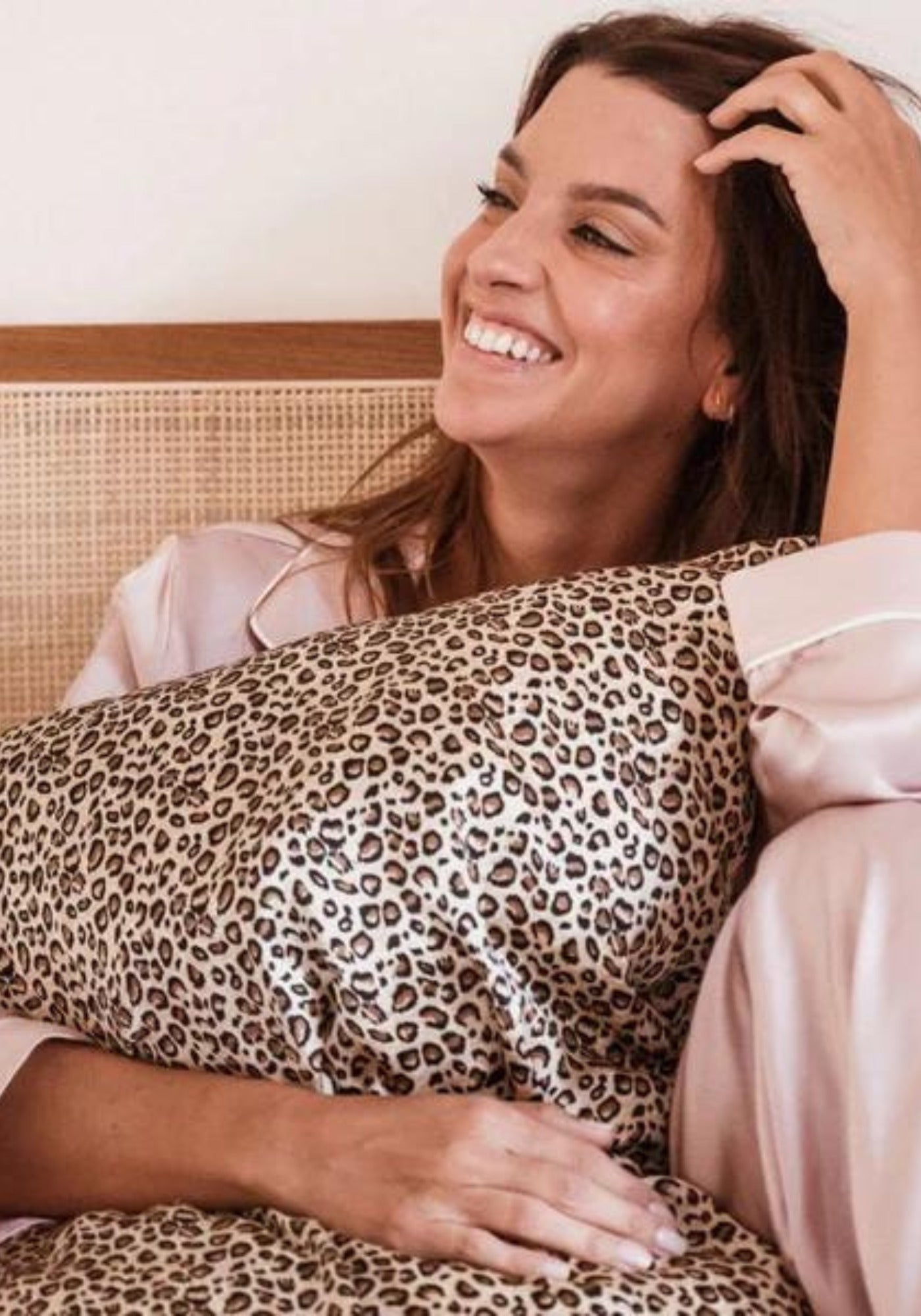 CIGOIRE  Pyjama en soie de chez Emily's Pillow