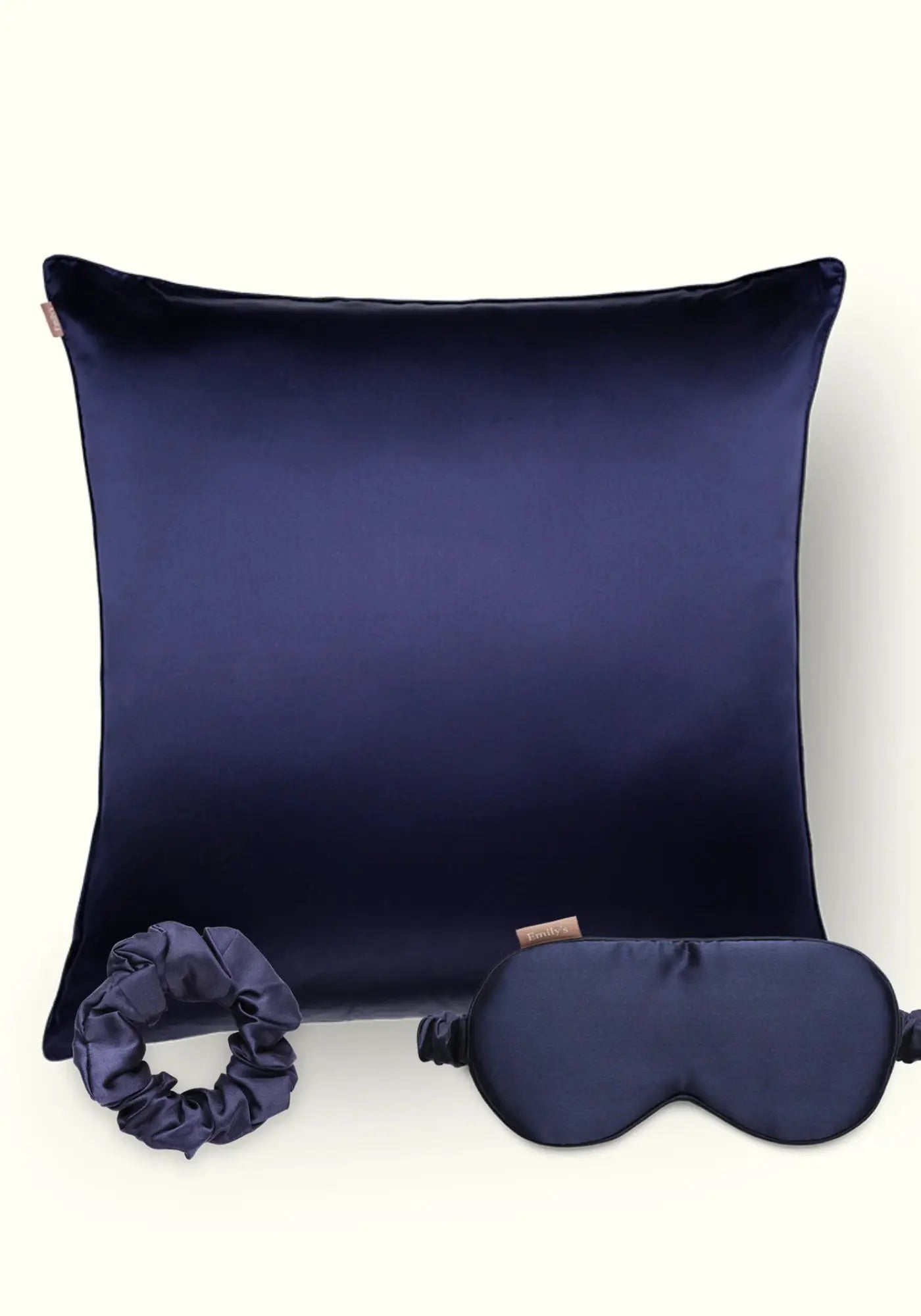 Le coffret cadeau de noel bleu nuit de chez Emily's Pillow