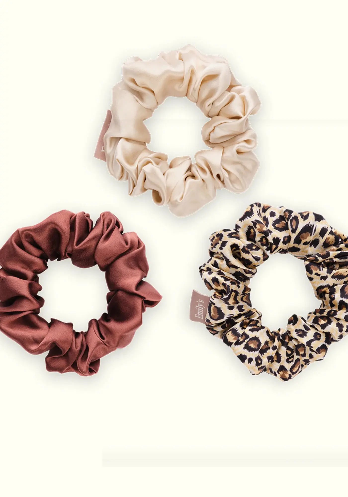 Le crackers de 3 chouchous M moka, champagne, léopard de chez Emily's Pillow