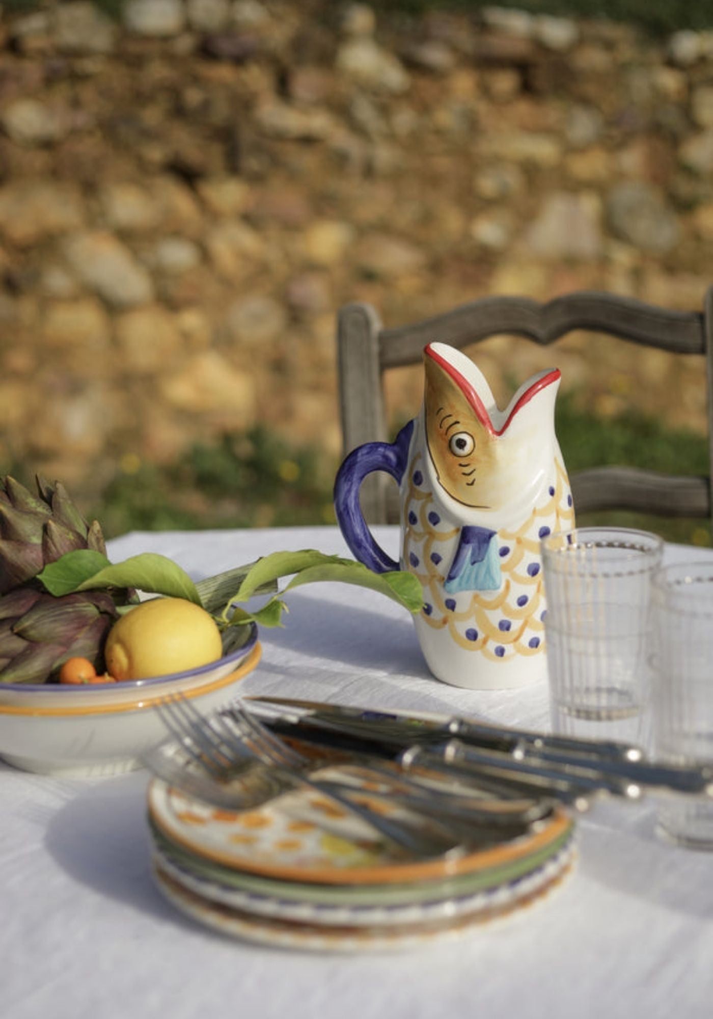 pichet-poisson-bleu-decoration-table-molleni